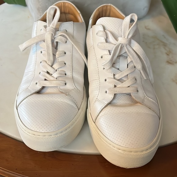 Women’s GREATS white sneakers - Picture 2 of 7